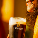 Kit Guinness Copo Pint 500ml + 2 Cervejas Stout - Imagem 10